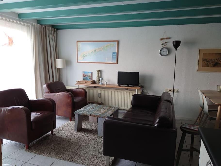 De Oostkamer; Eiland Appartement Naast Natuurgebied Boschplaat Oosterend  Kültér fotó